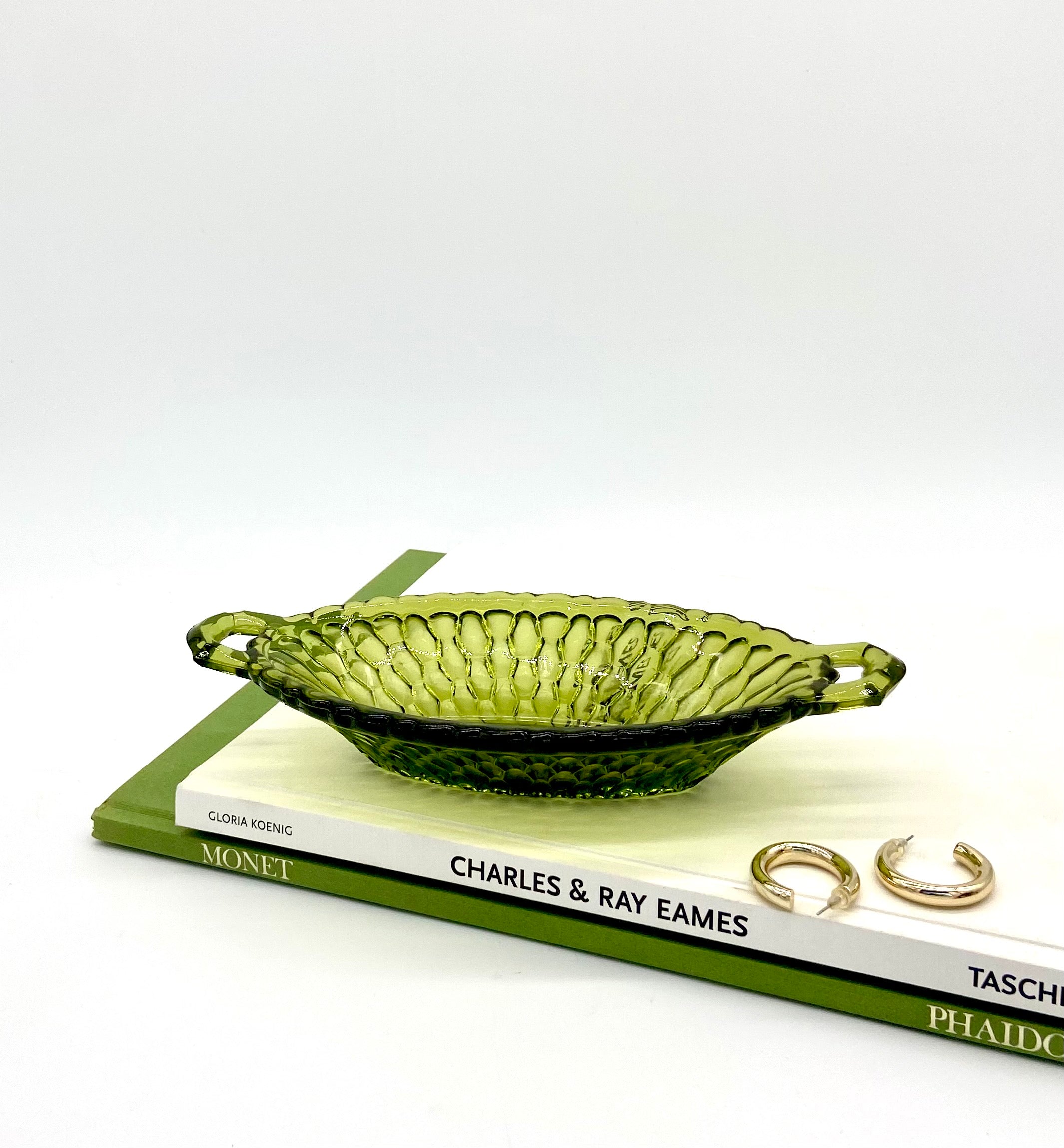 Olive Oval Catch-all